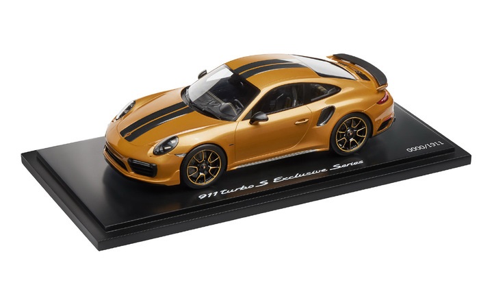 スパーク　911 Turbo S Exclusive Series 1/43 楽天市場】スパーク 1/43 ポルシェ特注 911 ターボ S ブルー